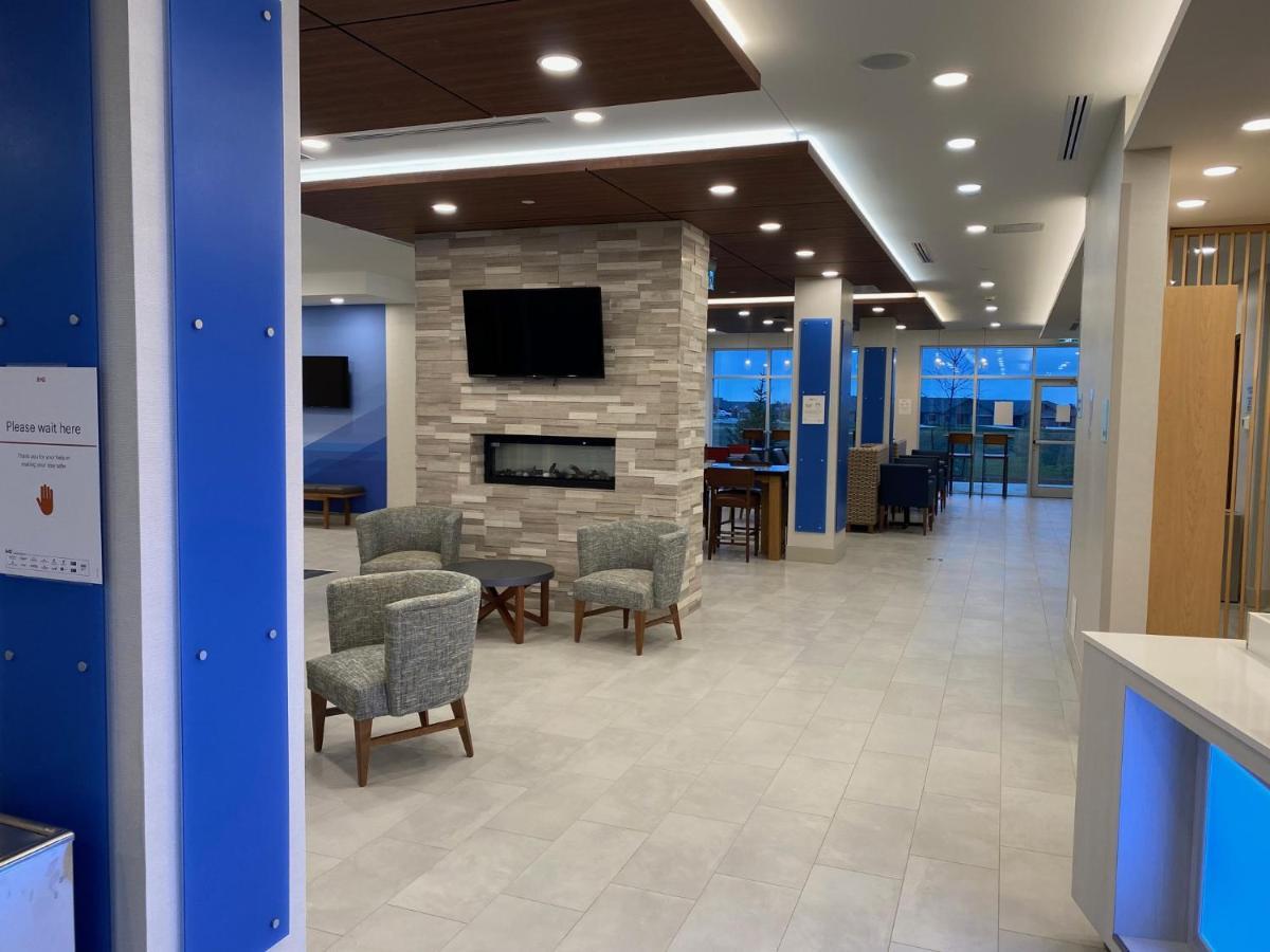 Holiday Inn Express&Suites - Port Elgin Exterior foto
